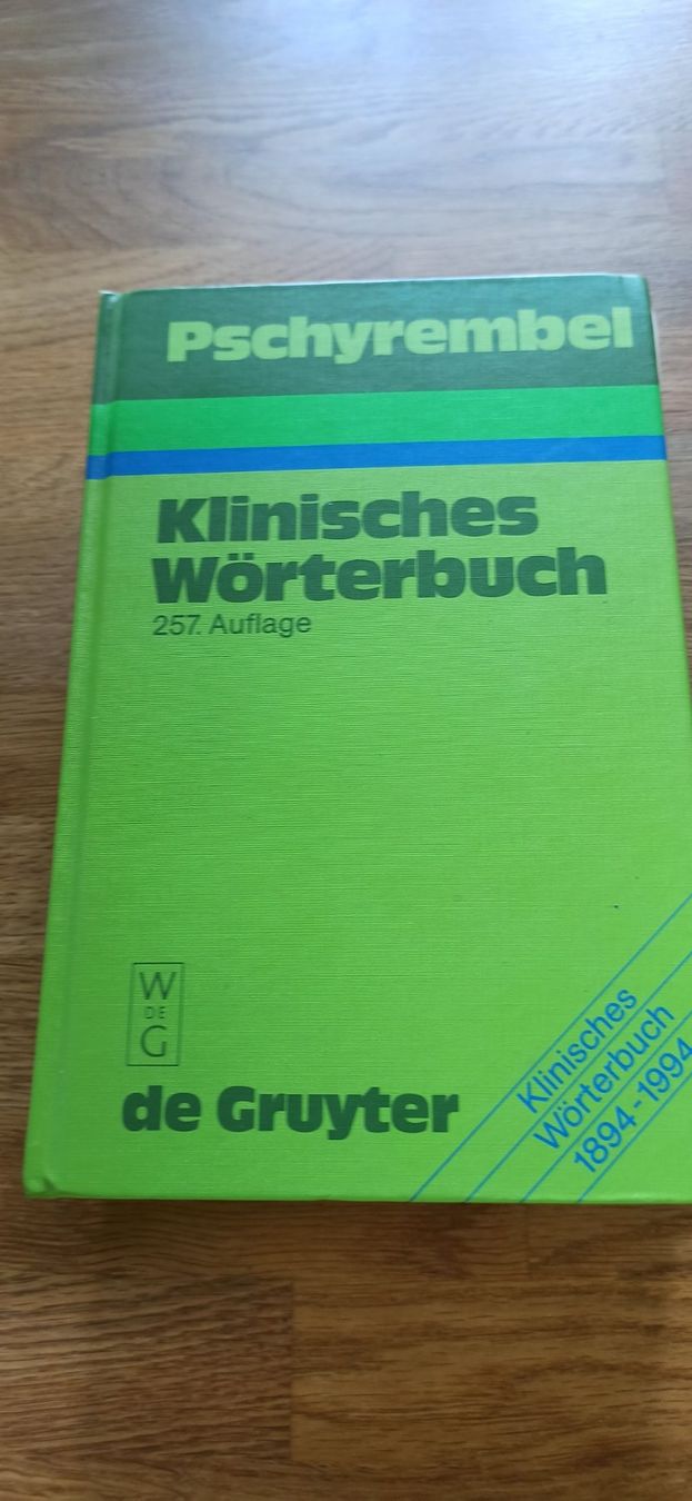 Libri: Buch Gesundheit – Usato da Luzern venduto da Hherger