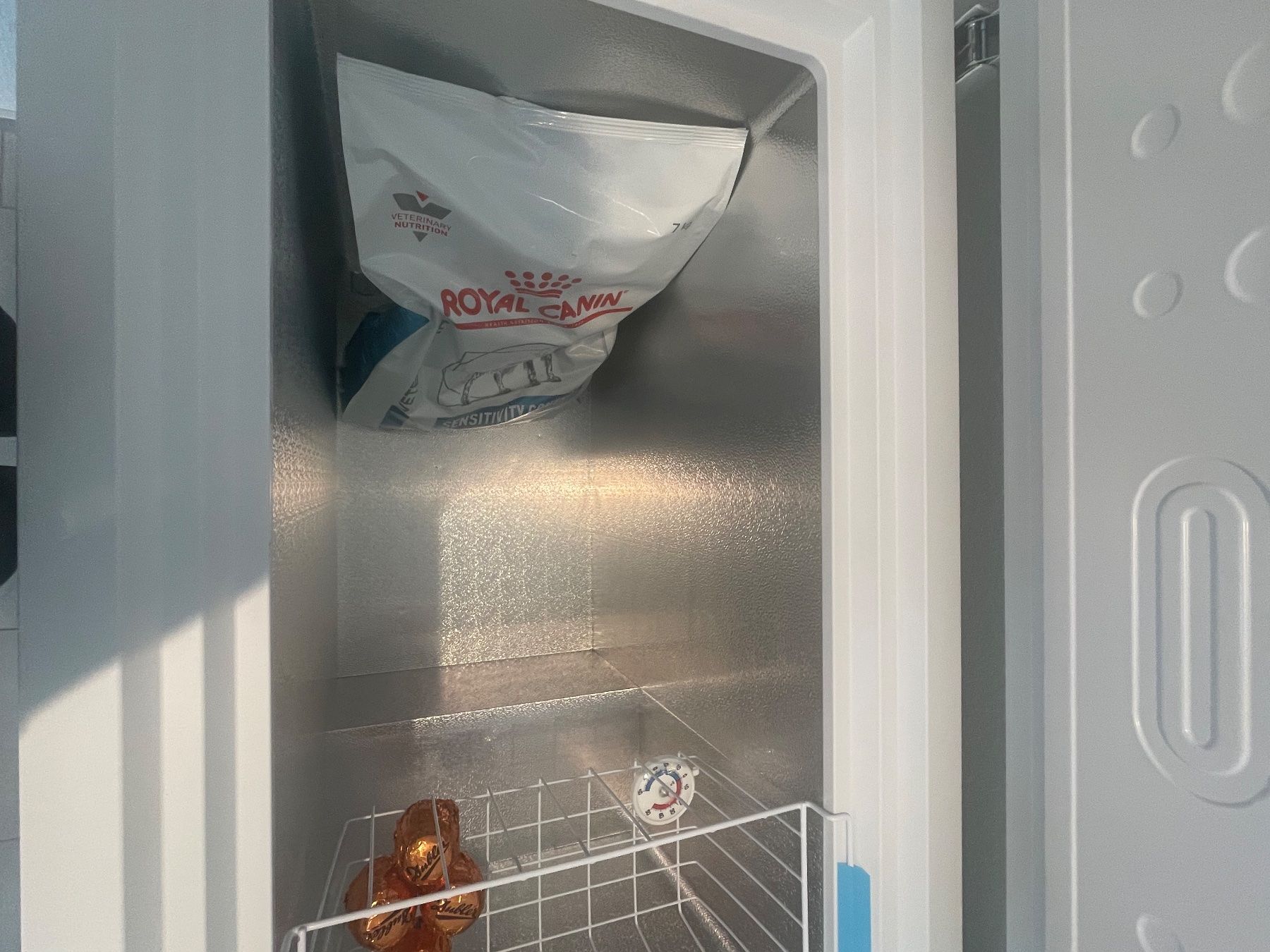 Congelatori: Gefrierer 198 L weiss – Nuovo e nell'imballaggio originale da Wallisellen venduto da Claudi086 3