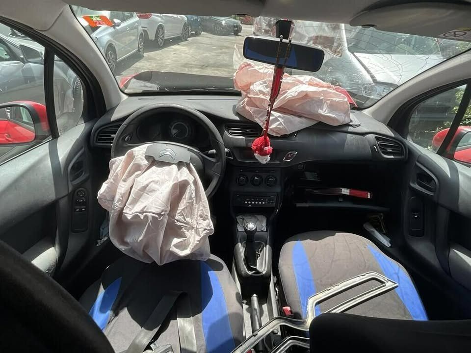Citroën Automobili: Unfall citroen c3 1.4 hdi – Difettoso da Geiss venduto da ue83jisy 3