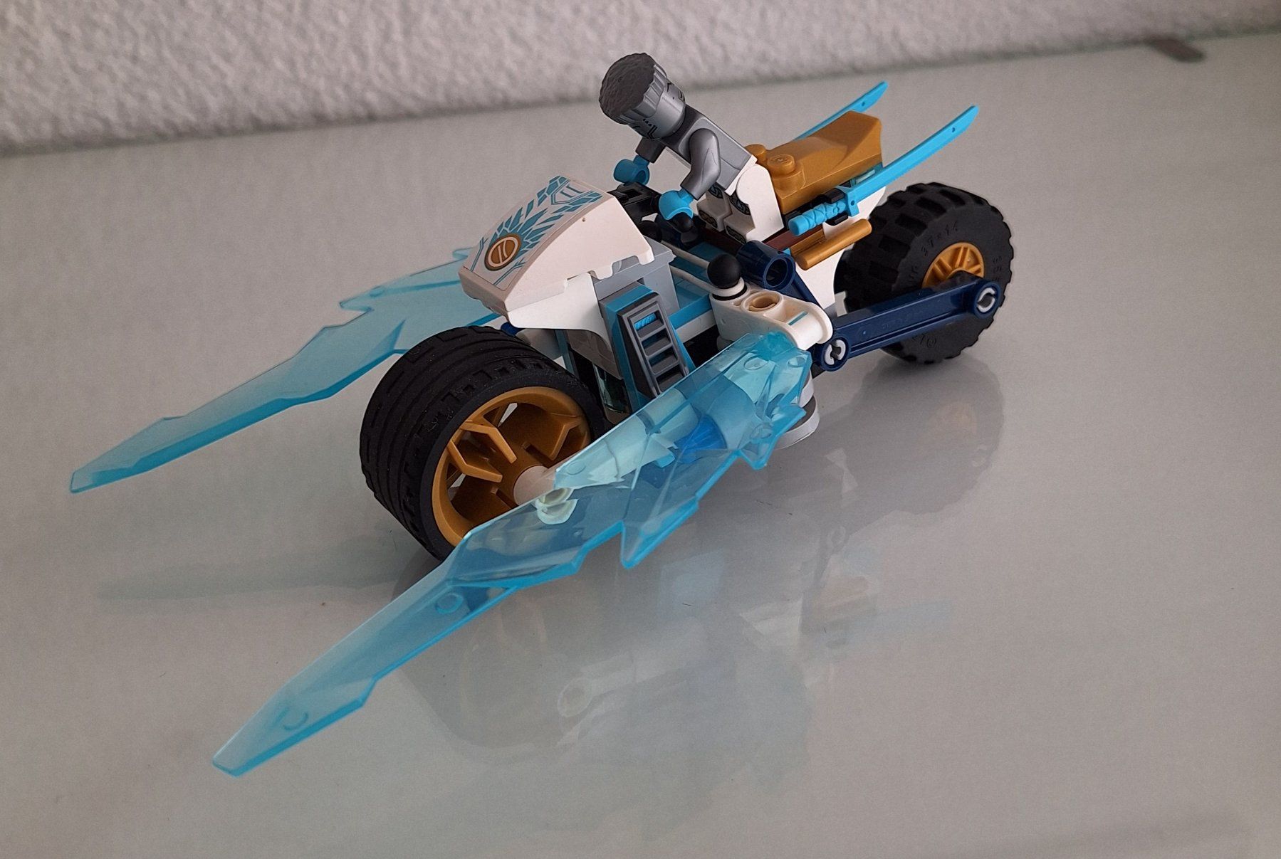 Lego Baukästen: Ninjago LEGO Zanes Eis-Motorrad  ohne Bauplan – Gebraucht aus Sissach von luvama