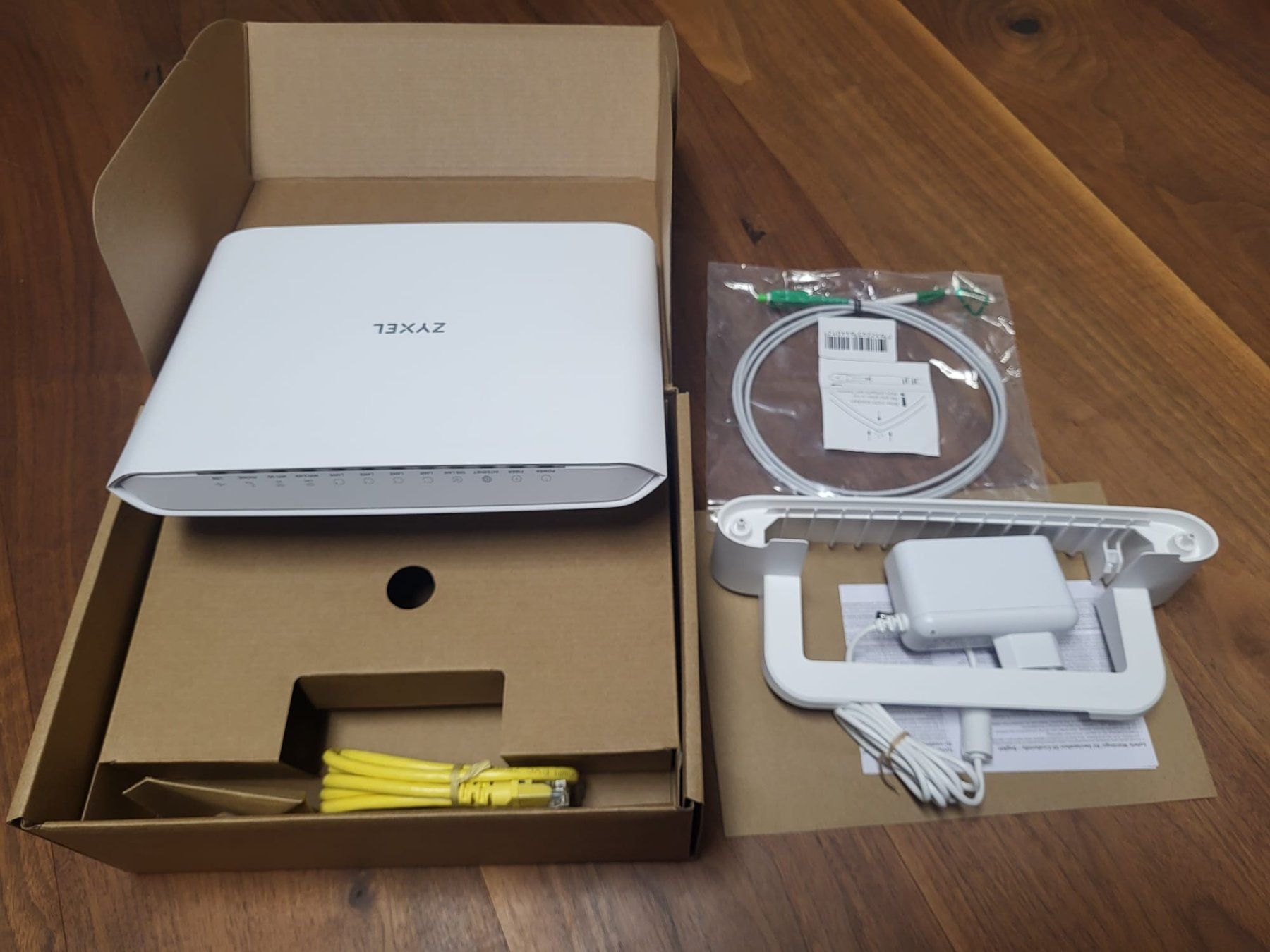 Zyxel AX7501-B1 Router Glasfaser / Fiber 10 GBit XGSPON VoIP (Gebraucht ...