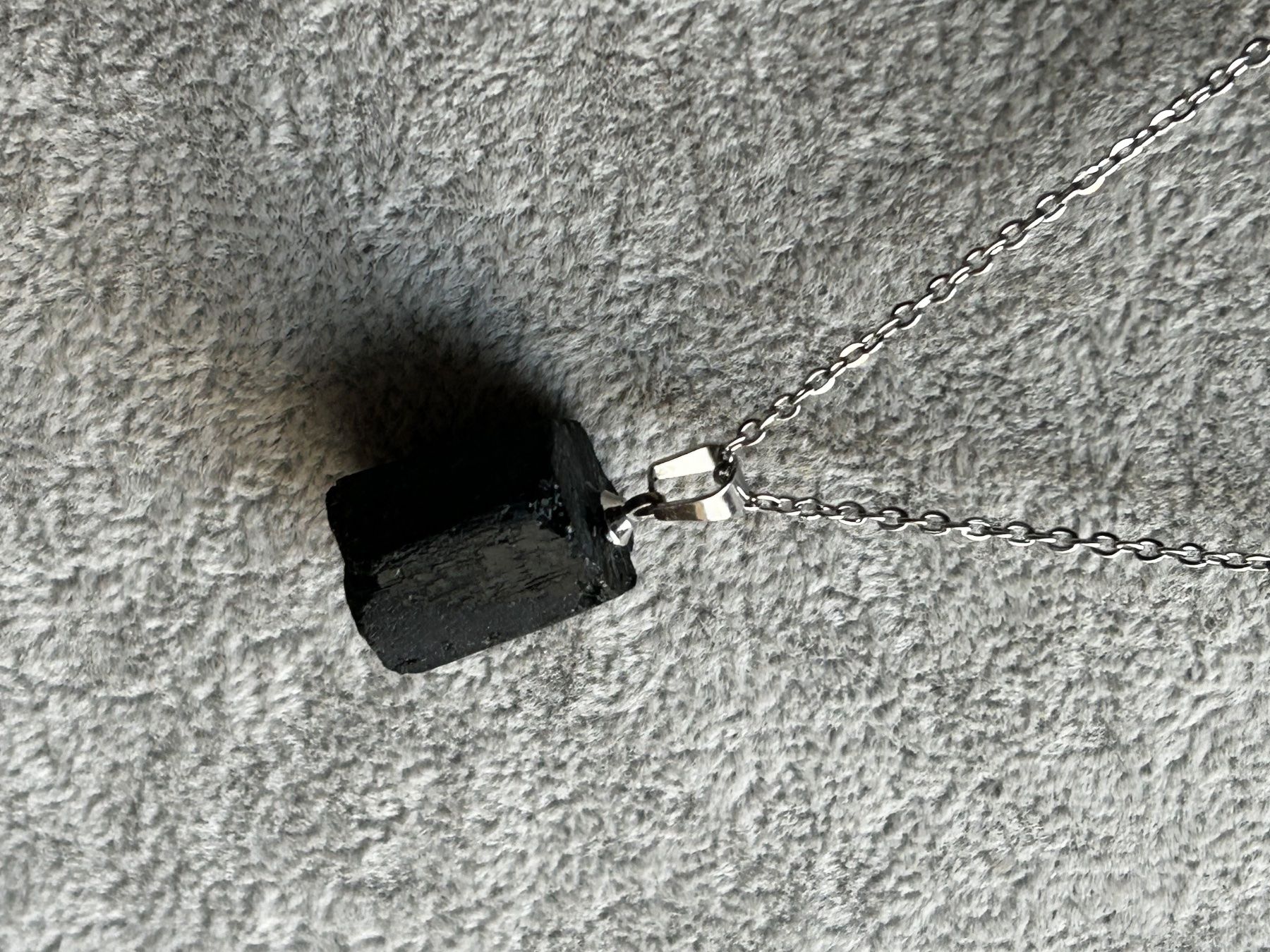 Ciondoli: Anhänger zum Schutz Black stone – Usato da Dittingen venduto da Bijoubelle 2