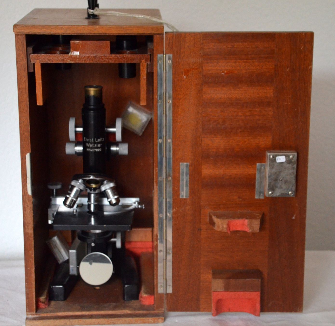 Leitz Microscopi: Ernst Leitz Wetzlar Mikroskop / microscope – Usato da Collonges venduto da arashee