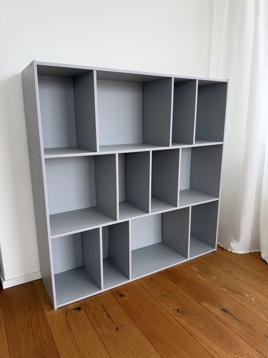 Scaffali: Bolia House Regal grau – Usato da Zürich venduto da con_mts2 1