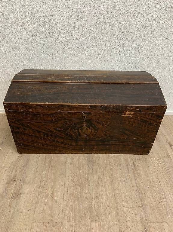 Cassapanche: Antike Biedermeier Truhe mit Fladermalerei – Usato da Obernau venduto da Arche_Noah_Brocki