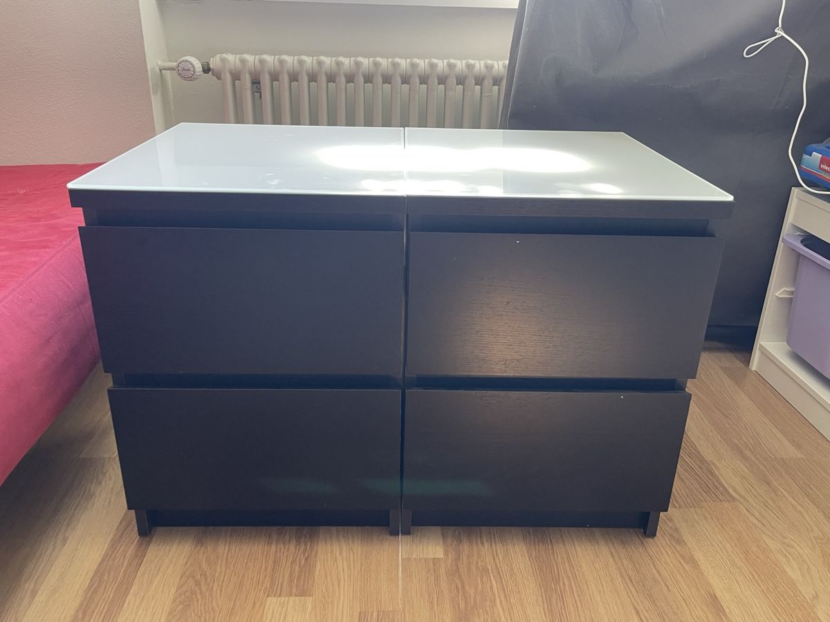 Comodini: 2x Ikea Malm Kommode schwarz mit Glasplatte weiss – Usato da Rapperswil SG venduto da Jule1410 4