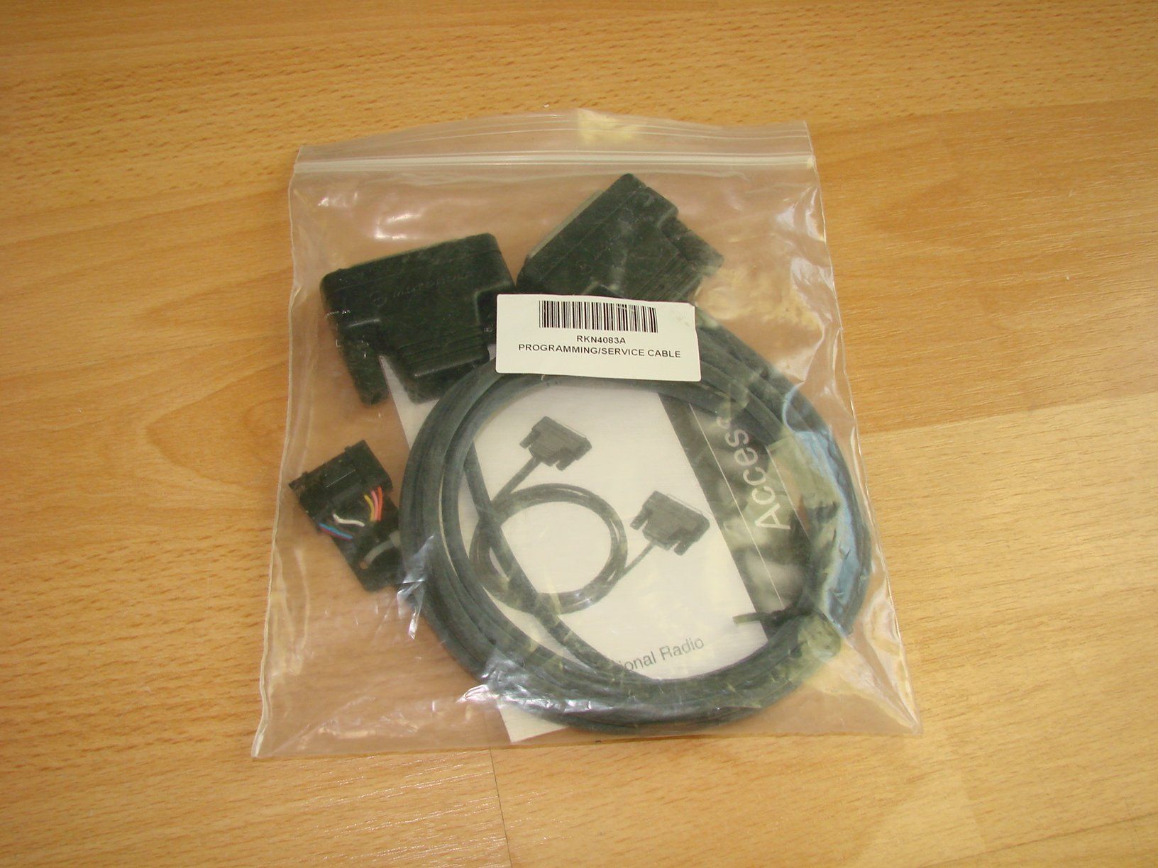 Motorola Funktechnik: Motorola Programmierkabel DMR – Neu und originalverpackt aus Niederuzwil von Rade