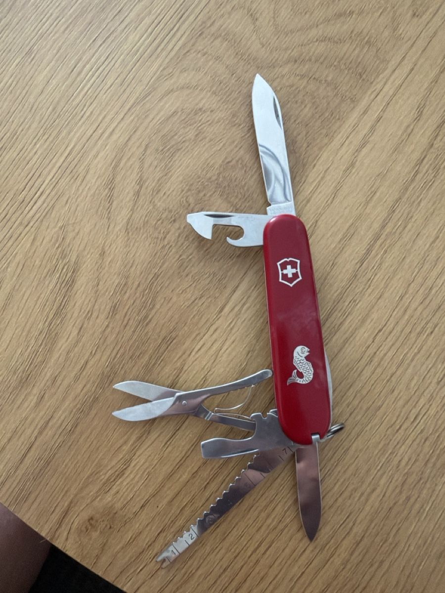 Victorinox Coltelli tascabile: VICTORINOX – Usato da Däniken SO venduto da Zii..