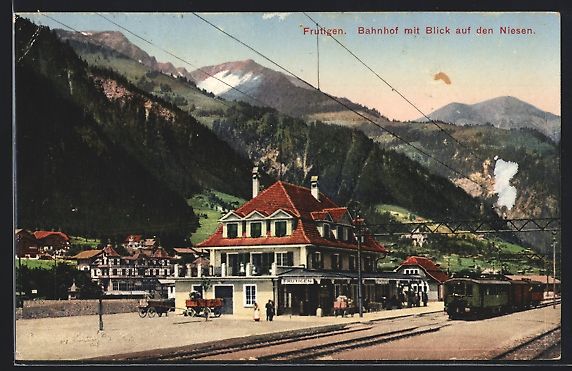 Cartoline postali: Frutigen, Bahnhof mit Eisenbahn und Blic – Usato da Berlin venduto da bartko-reher