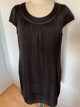 H&M Damen Kleid, Gr. 42, Schwarz