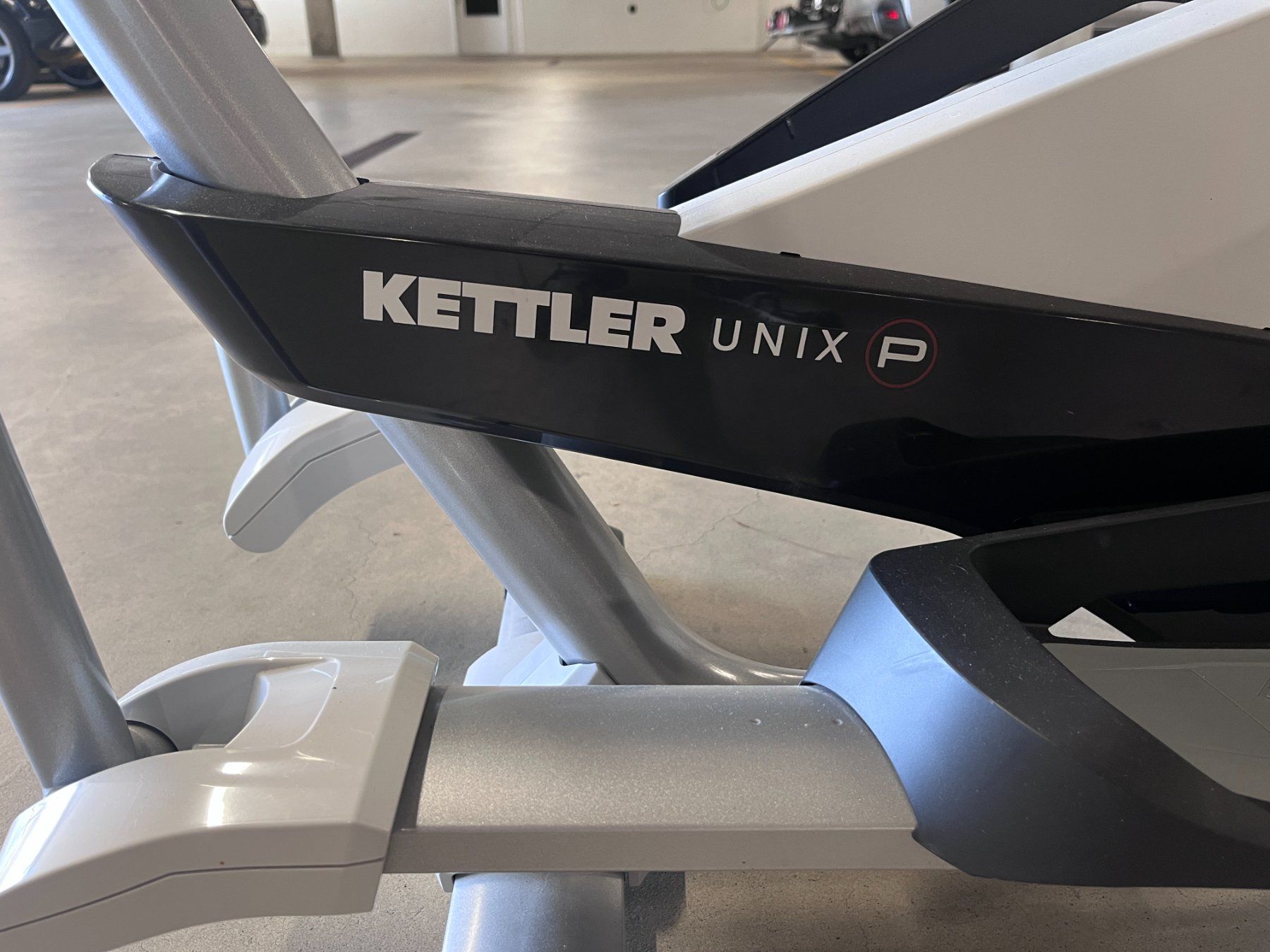 Kettler Vélos d'appartement: Crosstrainer Kettler – D'occasion à Hombrechtikon par wll_wm8v 1