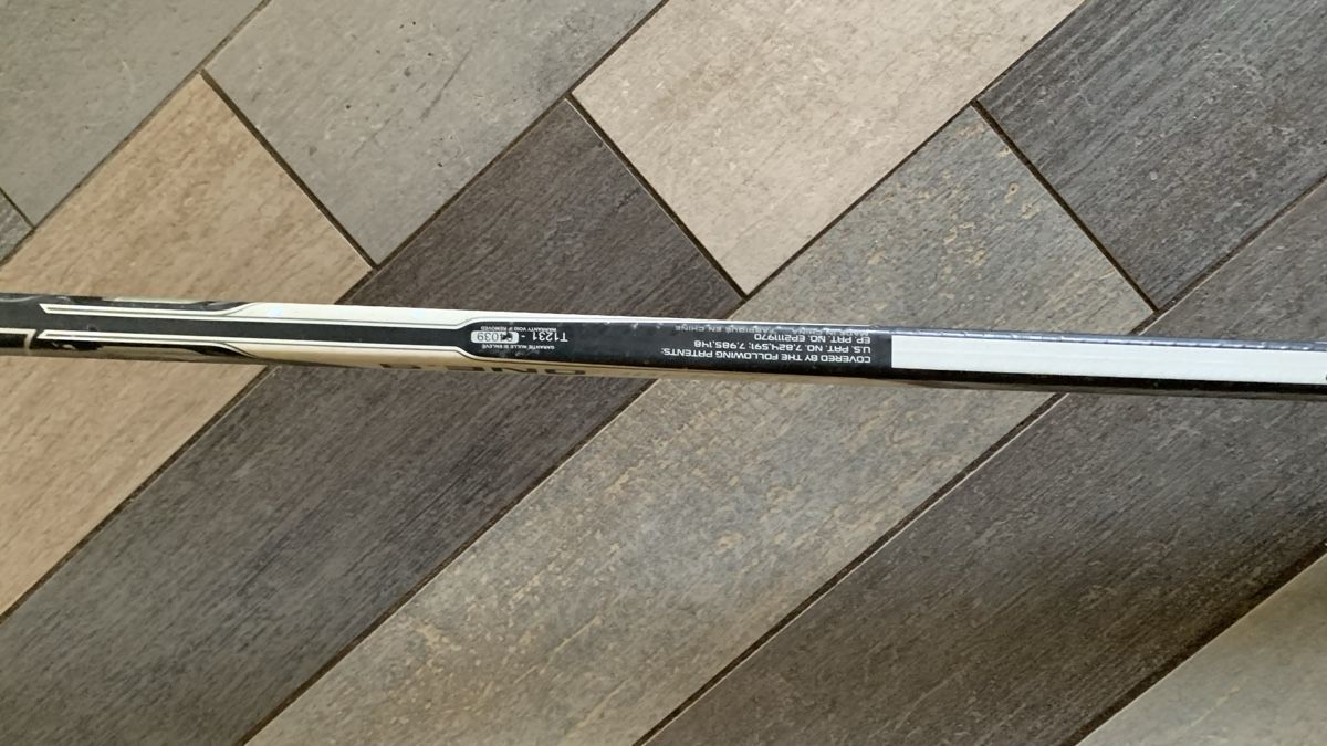 Bastoni & Pale: Bauer Eishockey Schläger Stock One.9 – Usato da Waldenburg venduto da Nina2125