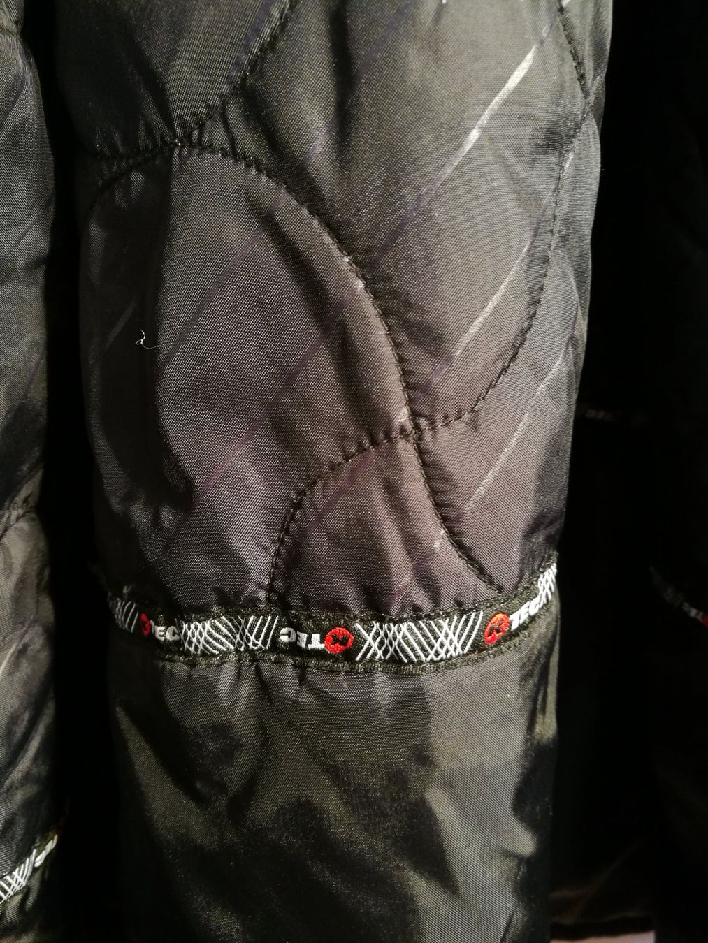 Cappotti: Manteau taille  M – Usato da Marin-Epagnier venduto da LesEscaliers 2