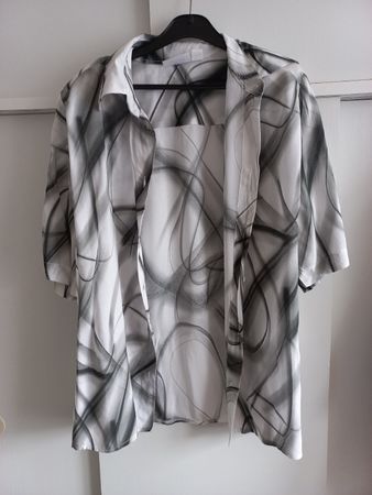 Bluse aus dem Fachgeschäft, ungetragen