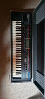 Roland JUNO-G Synthesizer Workstation mit Flightcase