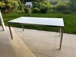 Glastisch, Metallgestell, sehr stabil, guter Zustand