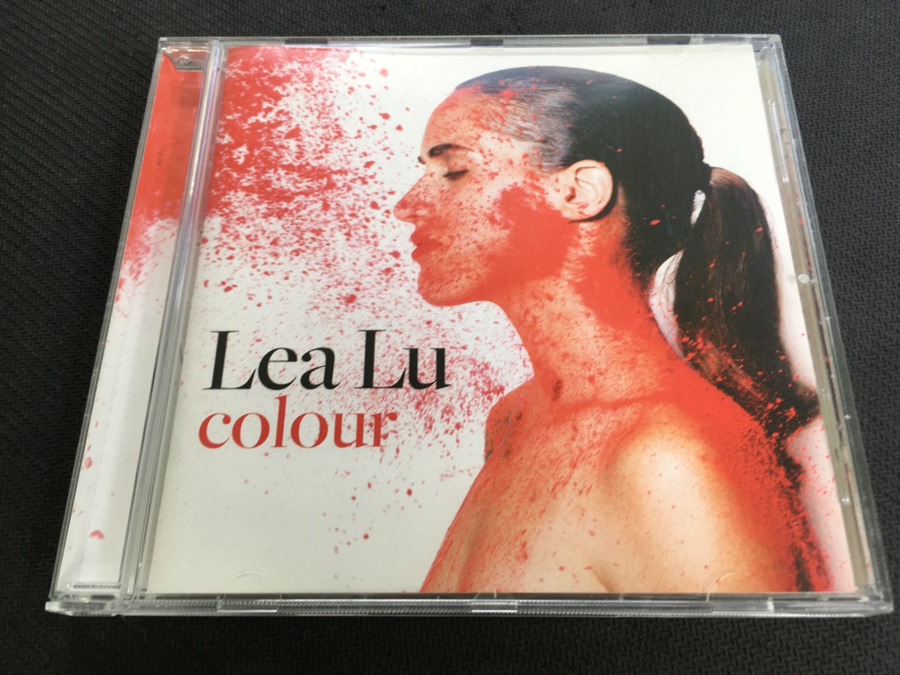 CD: Lea Lu - Colour -CD- – Usato da St.Gallen venduto da MedienJoe