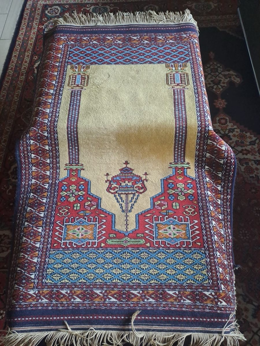 Tappeti: Orientteppich gelb blau rot – Usato da Boswil venduto da P18