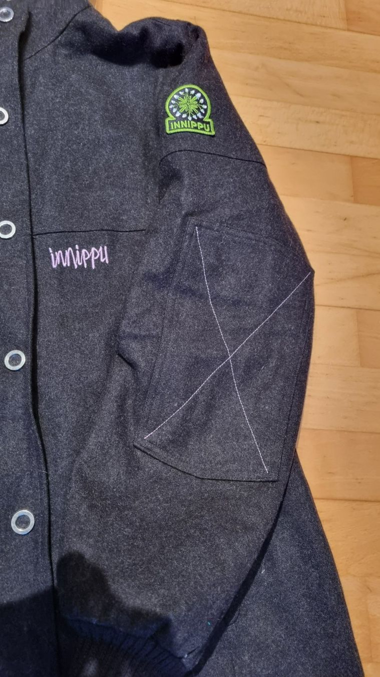 Giacche: Innippu Jacke Damen Gr. M – Usato da Wohlen AG venduto da stephanieAG 1