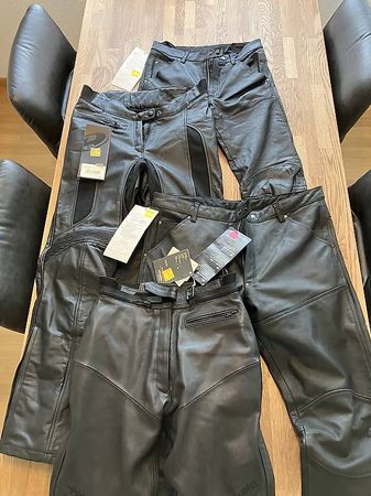 4 Leder Motorradhosen NEU