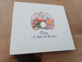 Queen: A Night At The Opera:30th Anniversary Collectors Ed.