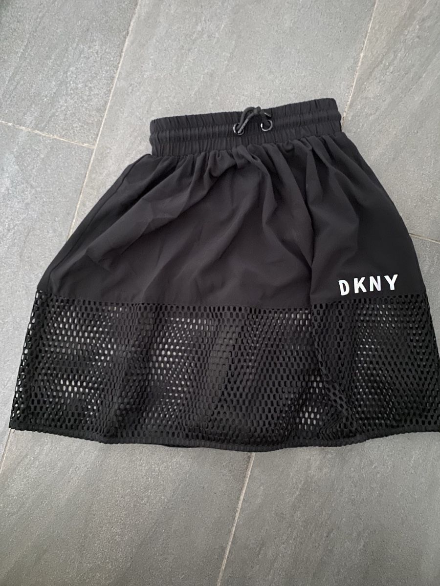 DKNY Vestiti & Gonne: Jupe fille DKNY – Usato da Grenchen venduto da O.r.i.g.