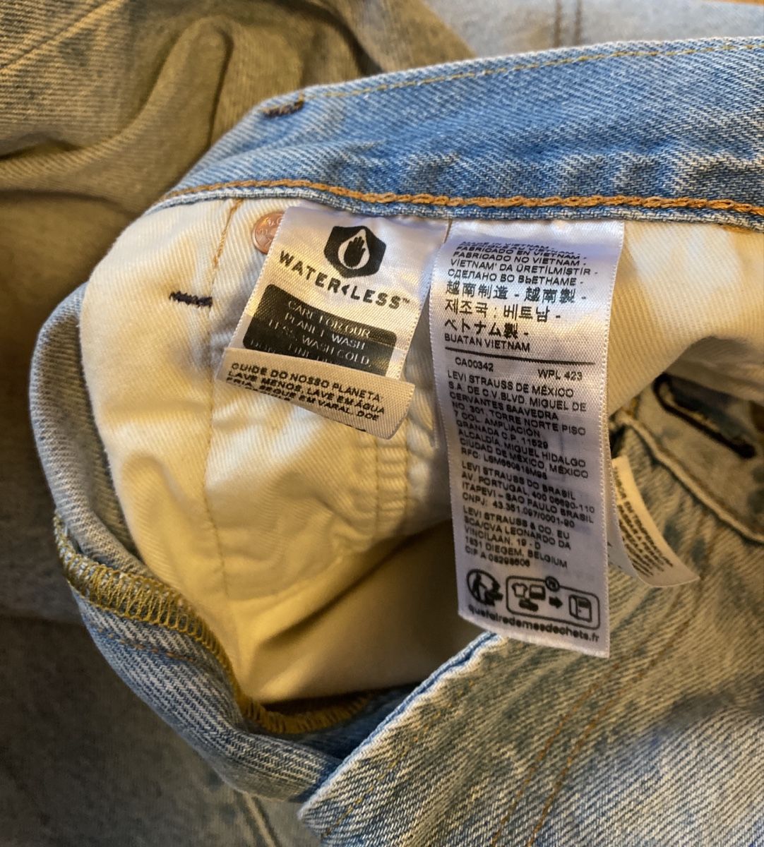 Levi's Jeans: Hellblaue Jeans, Levi Strauss, W31/L32  – Gebraucht aus Sarnen von Paris99 3