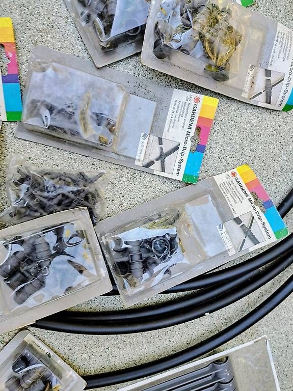 Travi: Gardena Material für Micro-Drip-System,   – Usato da Basel venduto da gil_xg9d 3