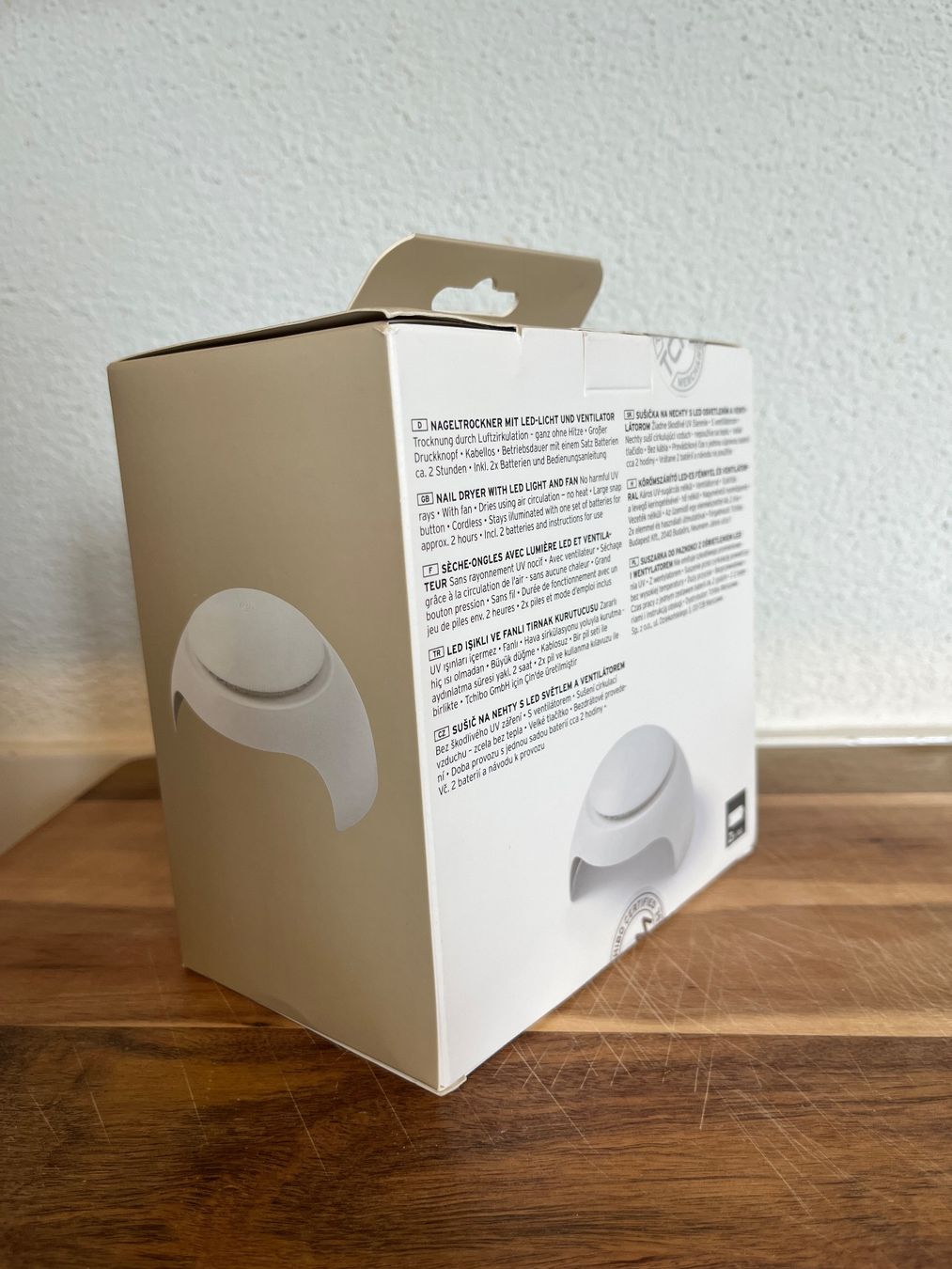 Unghie finte: Nageltrockner mit LED-Licht und Ventilator "Tschibo" NEU – Nuovo e nell'imballaggio originale da Zürich venduto da Ember2Inferno 2