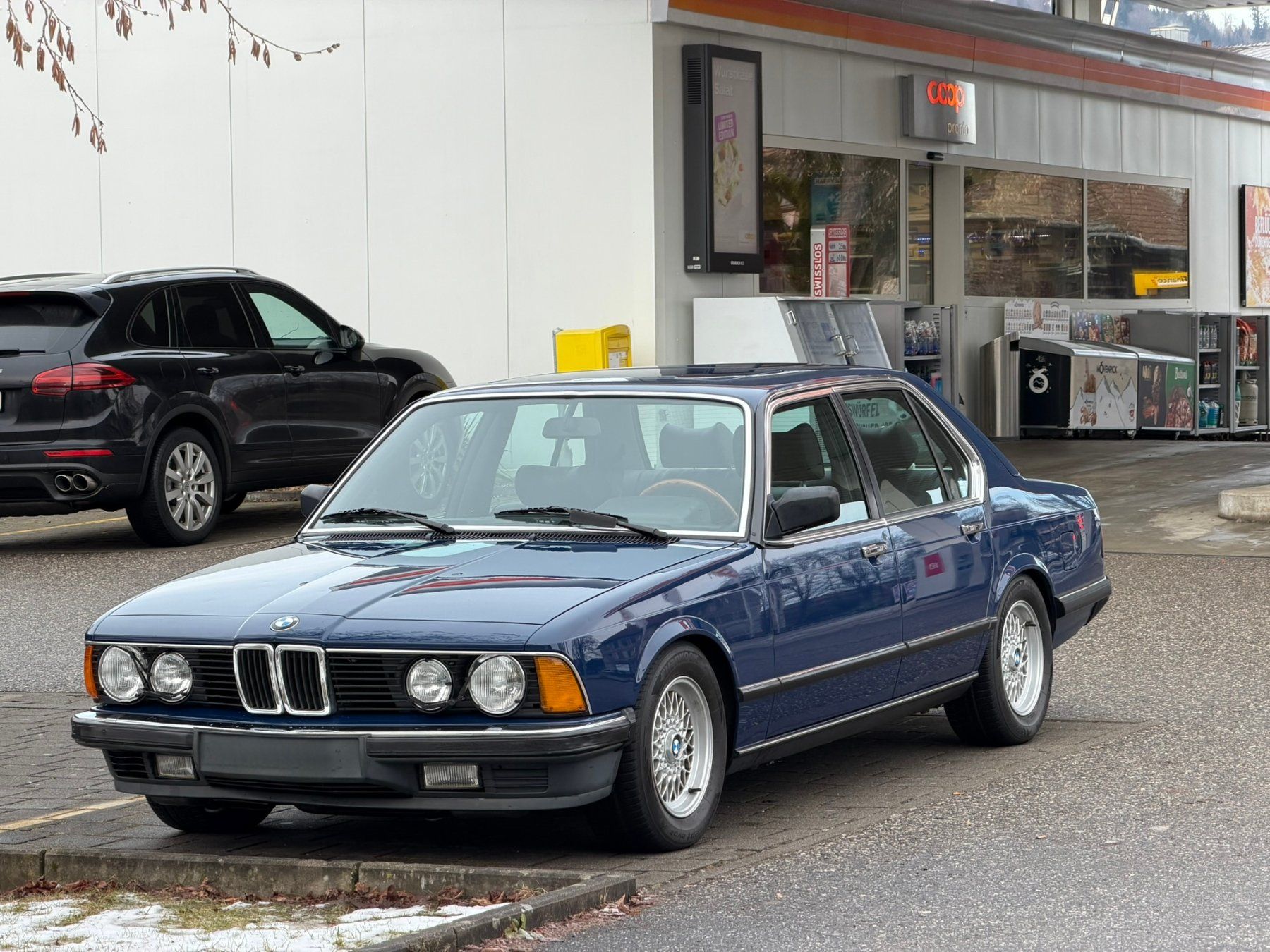 BMW Autos: BMW 745i Turbo (E23) – Gebraucht aus Bern von TheSaemi96