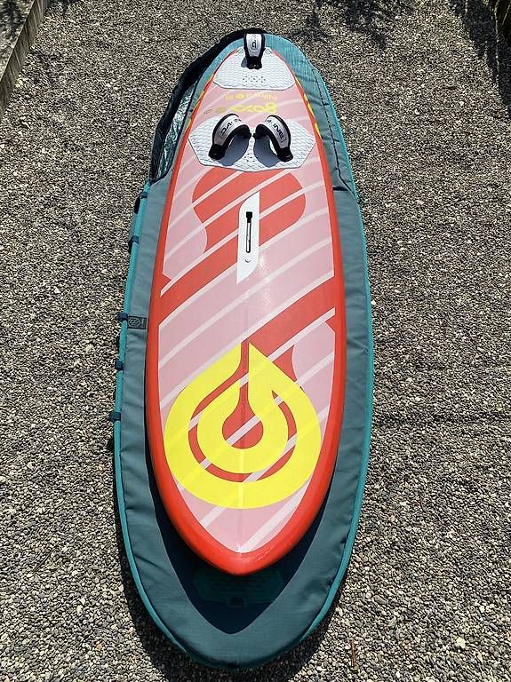 Planches de surf: Goya Nitro 3 - Windsurfing Board - 89 Lt – D'occasion à Ipsach par bekrou01 4