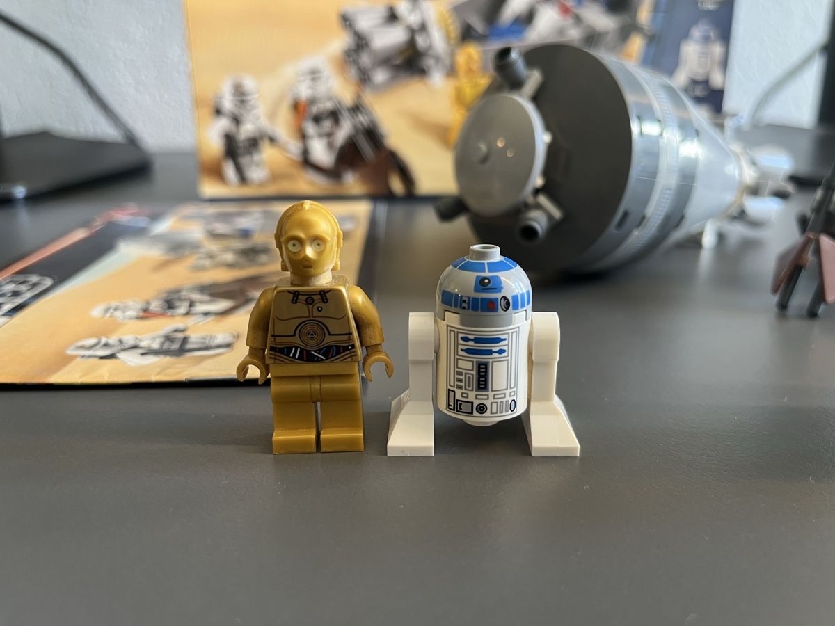 Lego Spielzeuge: LEGO Star Wars Set 9490 Droid Escape – Gebraucht aus Fribourg von Helvetix7 1