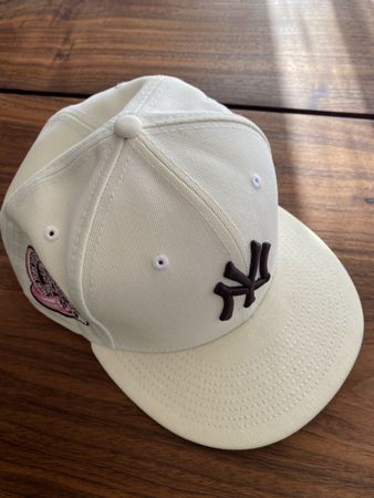 New Era 59 Fifty Chrome Cape