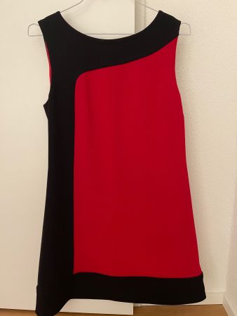 Dress (Italy)