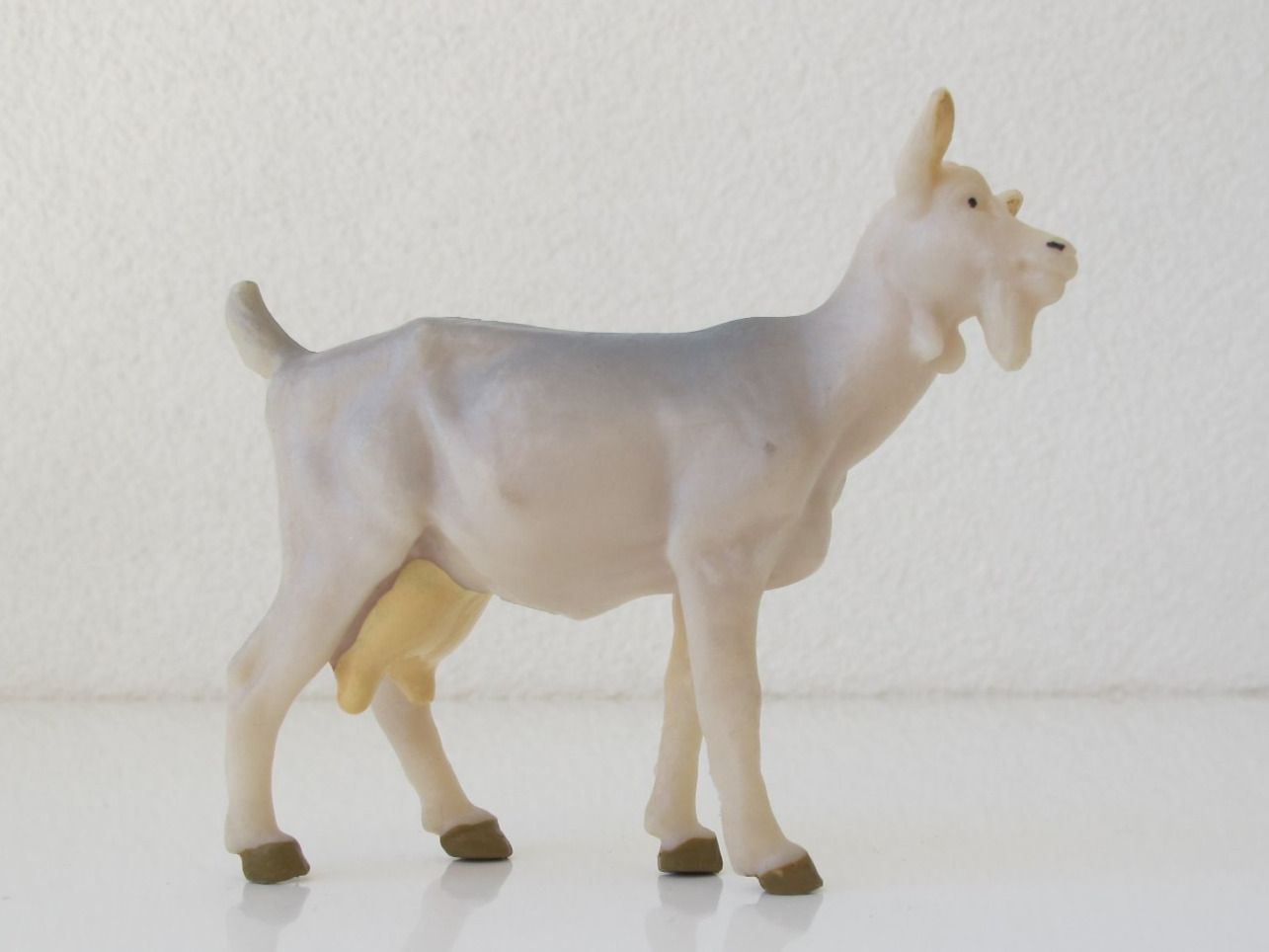 Schleich Statuette: Schleich 13102 Ziege, weiss – Usato da Vilters venduto da hedi00
