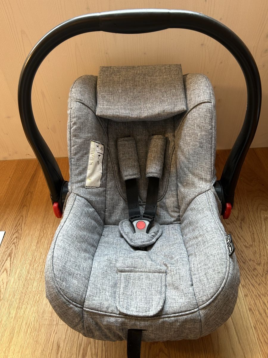 ABC Design Auto-Kindersitze: Babyschale ABC Design – Gebraucht aus Lengnau AG von Anni_Mo 3