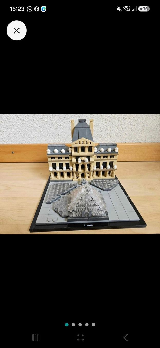 Lego Kit di costruzioni: LEGO Architecture Louvre 21024 – Difettoso da Niederbipp venduto da Madonna