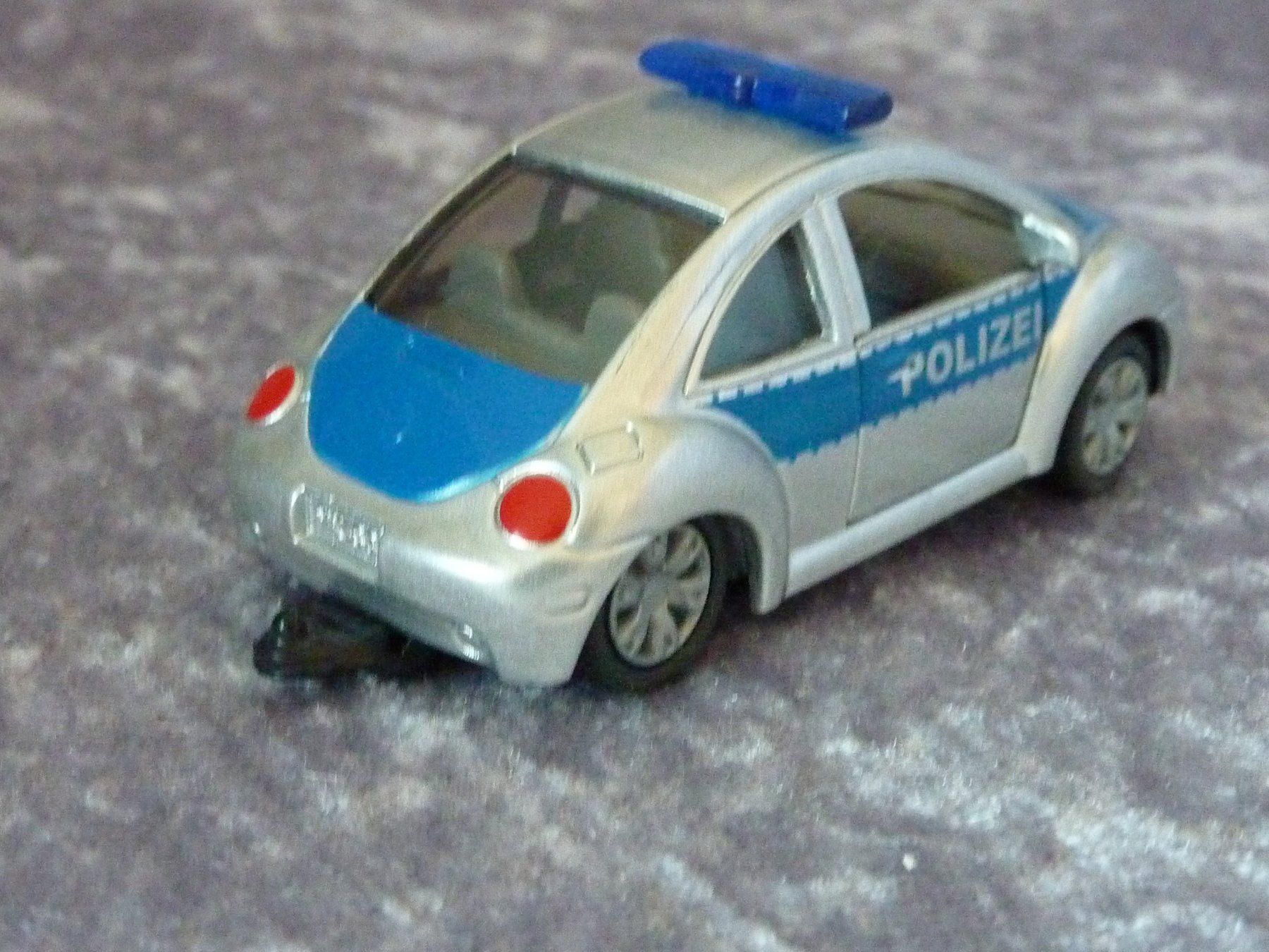 Siku Modellini d'auto: VW Beetle Polizei Siku – Usato da Dürrenäsch venduto da Cobra1ch 4