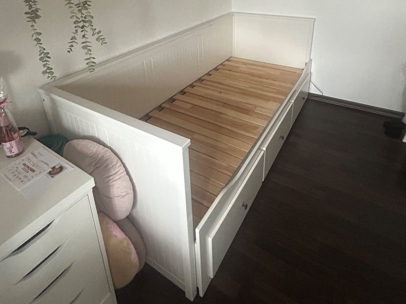 Ikea Letti: Tagesbett Hemnes 80x200 – Usato da Baar venduto da GSSF 2