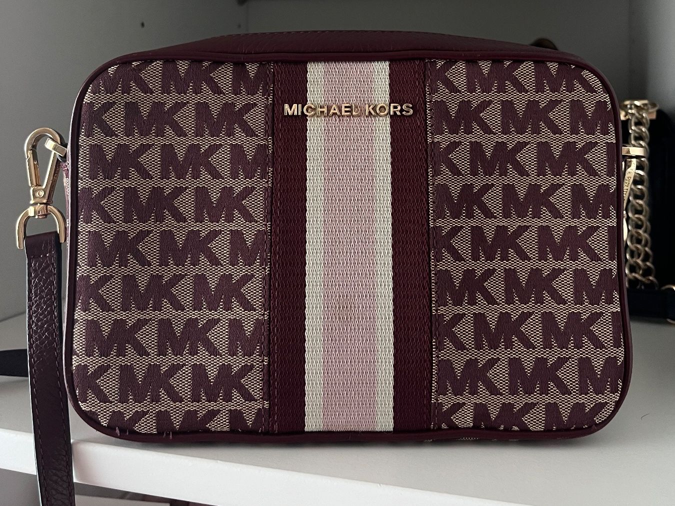 Michael Kors Sacs femmes: Michael Kors Handbag – D'occasion à Kloten par raf_fpv2 3