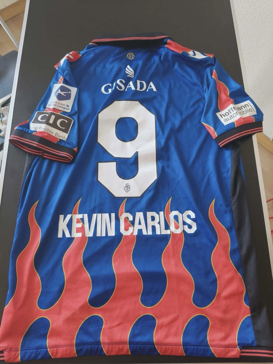 Canottiere & Pantaloni: Fc Basel Matchworn Kevin Carlos Trikot – Usato da Basel venduto da kleinerprinz 1