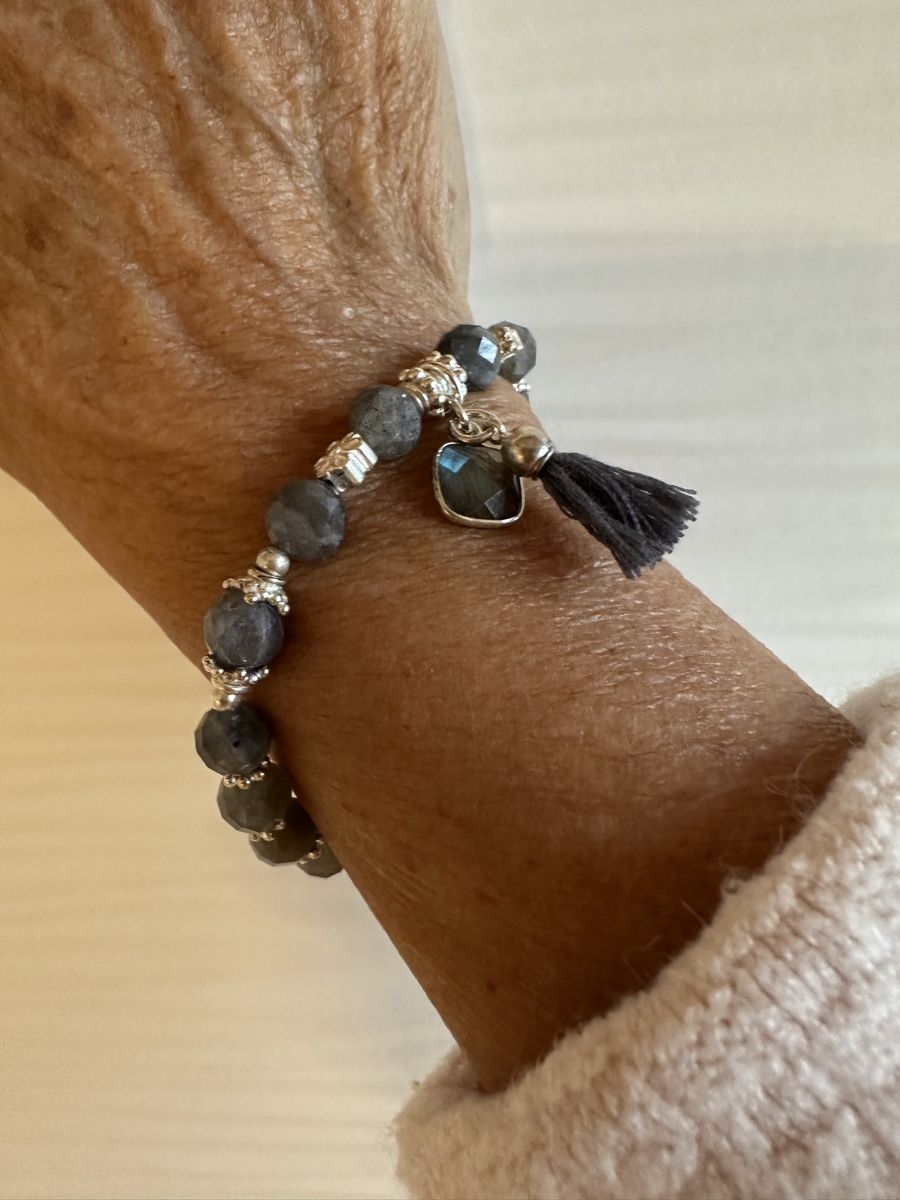 Bracciali & Braccialetti: Labradorit Armband mit viel Silber – Nuovo e nell'imballaggio originale da Niederglatt ZH venduto da Silberschmuck-design