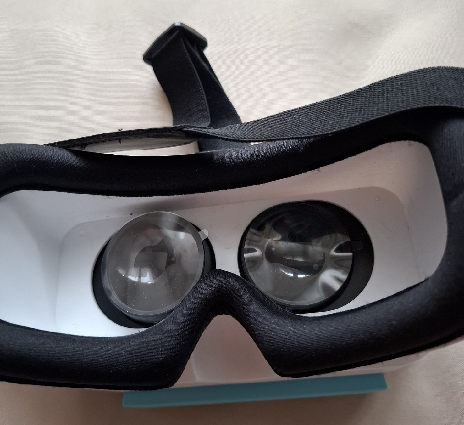 Casco VR: VR Brille VR Shinecon Weiss Blau  – Usato da Dietikon venduto da Hirschkopf 3