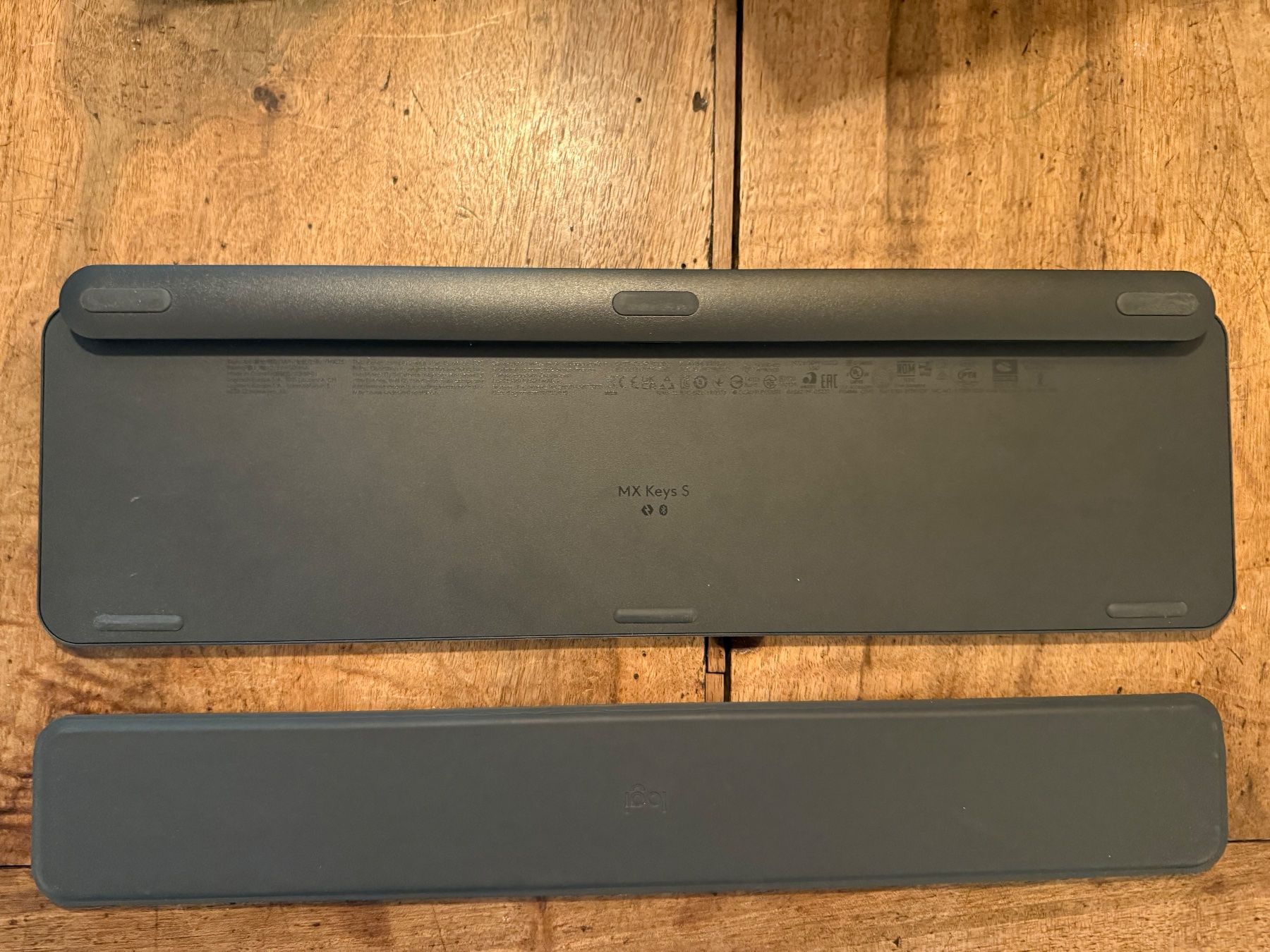 Logitech Tastaturen: Logitech Mx keys – Defekt aus Zürich von mic_qnt9 3