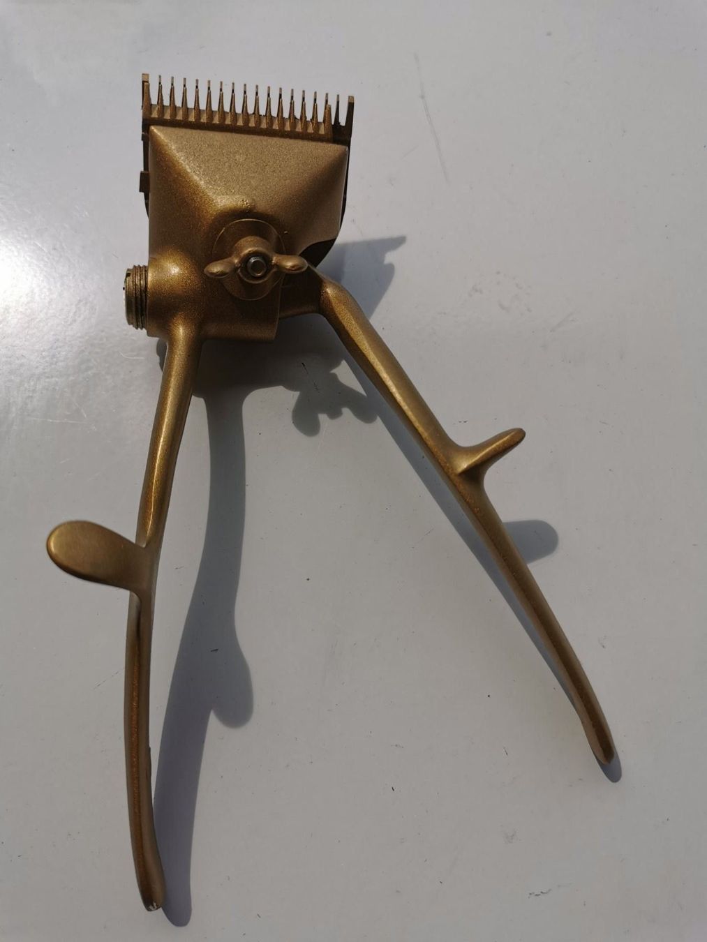 Taglio: Antike Haarschneidemaschine goldfarbig – Usato da Dietikon venduto da Tucumano1981 5