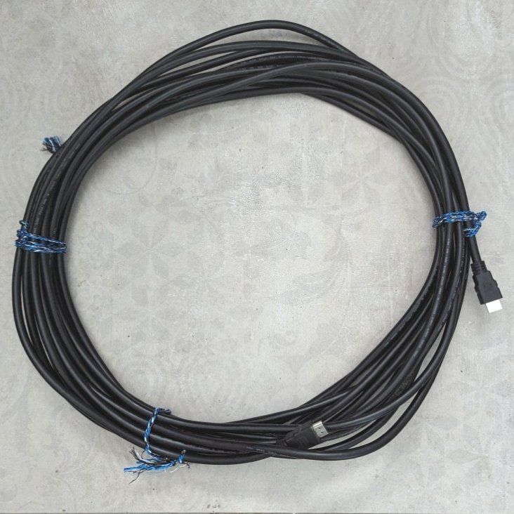 Cavi: HDMI Kabel  AWM Style 20276    15 Meter – Usato da Uetikon am See venduto da Tomarrani