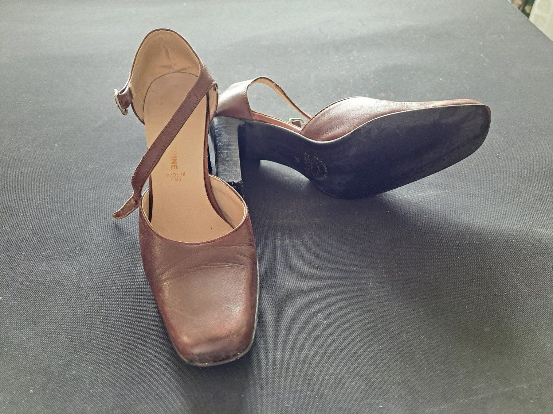 Damenschuhe: Sandales brunes cuir, 36,6 – Gebraucht aus Courrendlin von Aheinza 1