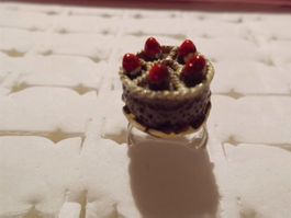 Kinder-Fingerring Torte dunkelbraun/gelb