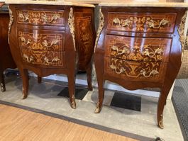 2 traumhafte Kommoden Louis XV Stil