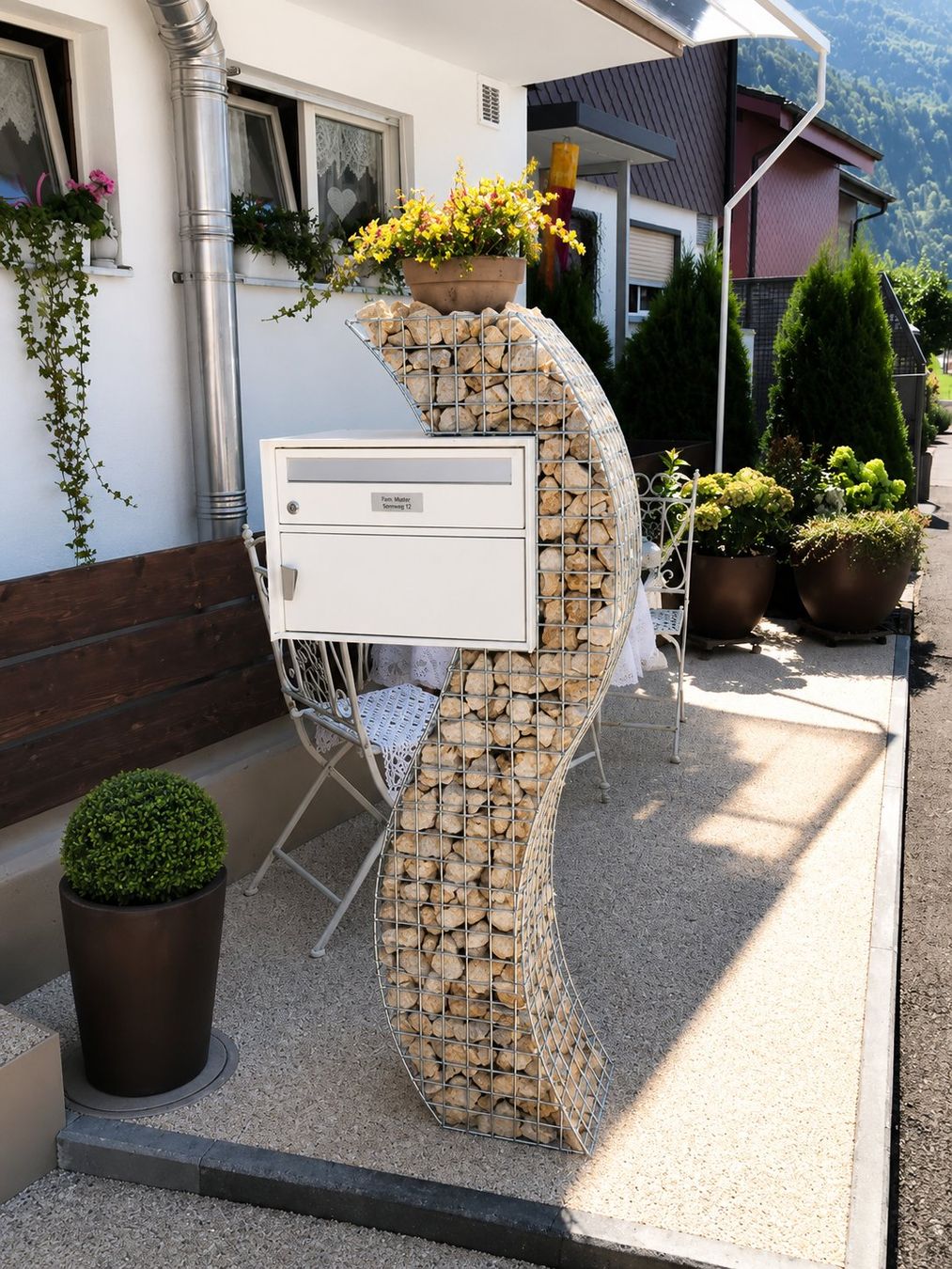 Altro per la casa: Briefkasten-Steinkorb «Wells Small» – Nuovo e nell'imballaggio originale da Laupersdorf venduto da Hufi3 2